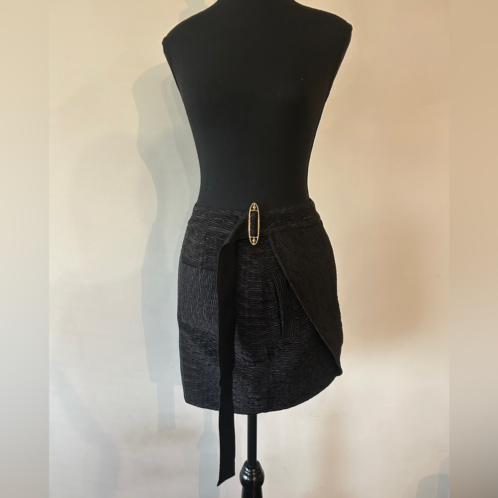 Black Skirt with Belt and Golden Buckle/